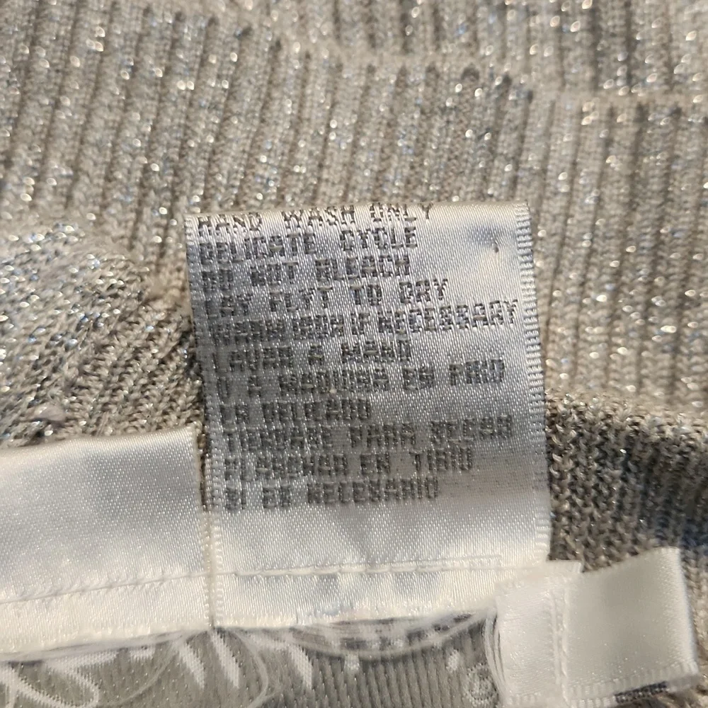 Vintage Silver Beaded Belldini Silk Sweater - Size Medium - Picture 11 of 13